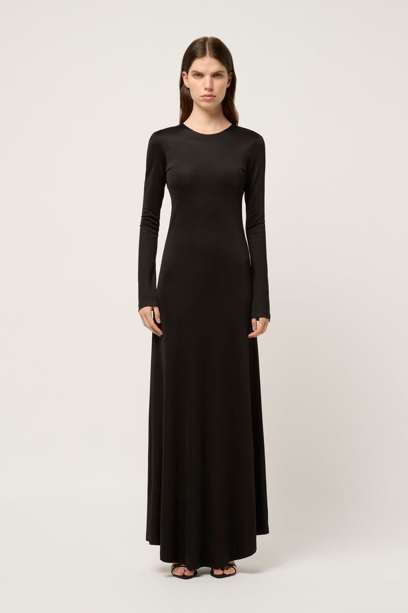 WOMANS REVERSE V NECK MAXI DRESS - BLACK