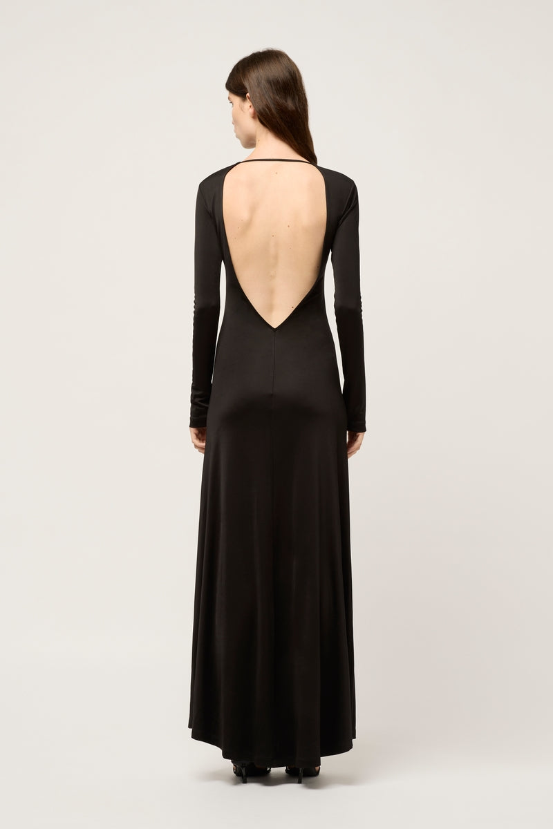WOMANS REVERSE V NECK MAXI DRESS