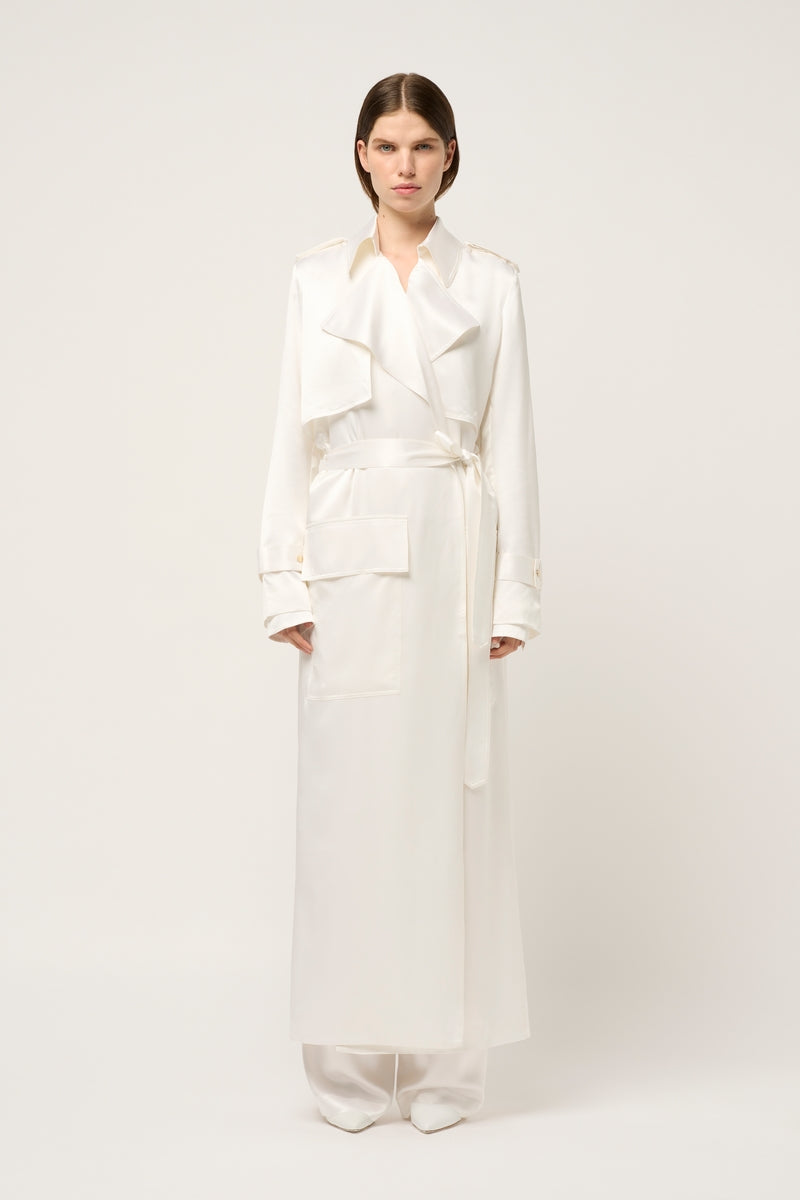 CLASSIC SILK TRENCH COAT - WHITE